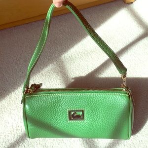 Dillen Small Barrel Clutch/Wristlet